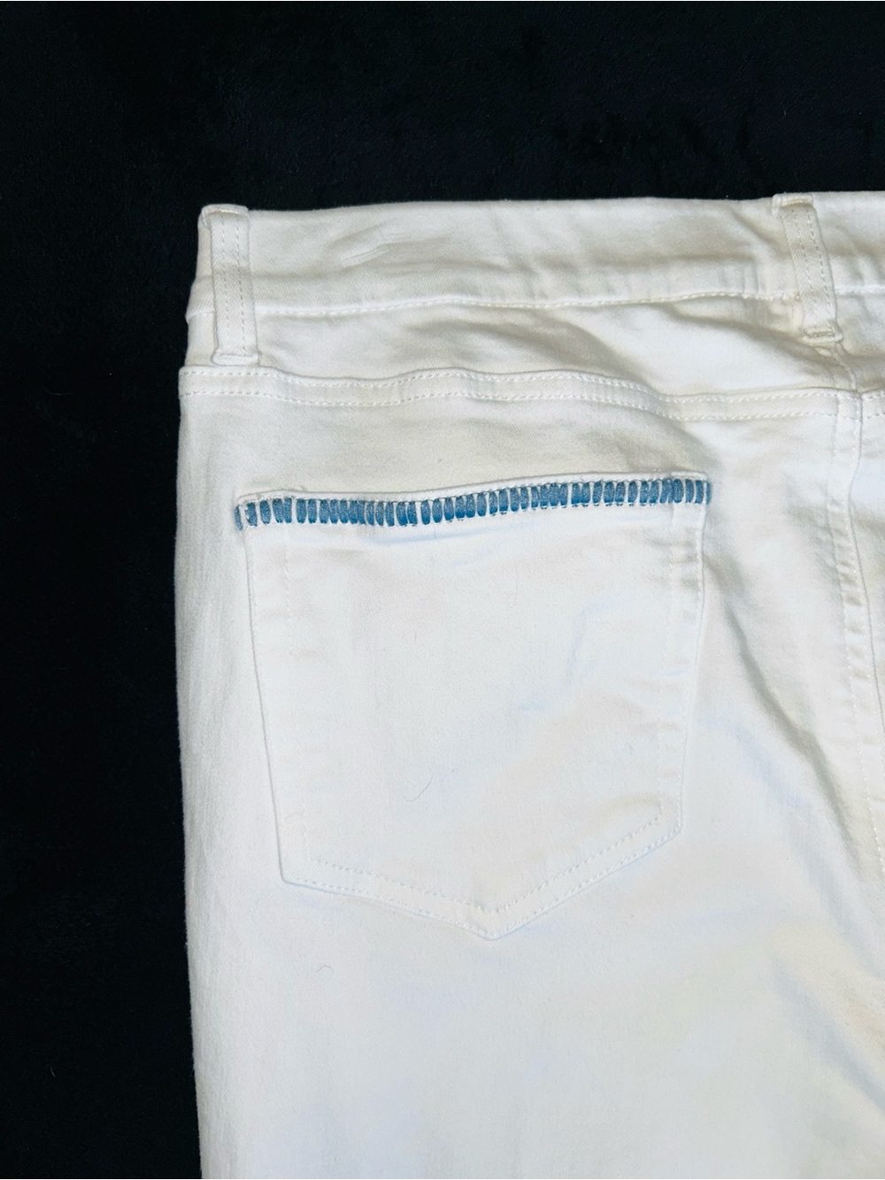 d&co White Women's Straight-Leg capri Jeans blue trim 16 - Picture 4 of 8